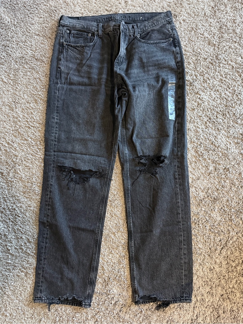 American Eagle Outfitters Women's Black Straight-Leg Distressed Jeans